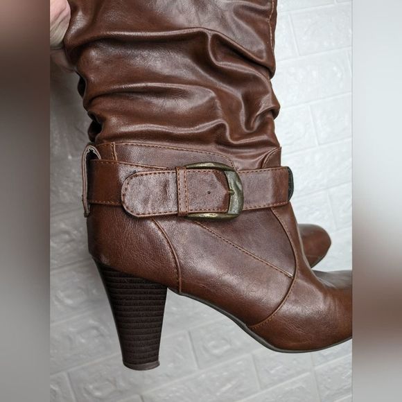 Brown Slouchy Mid Heel Boots - Women's Size 7 - Picture 4 of 5